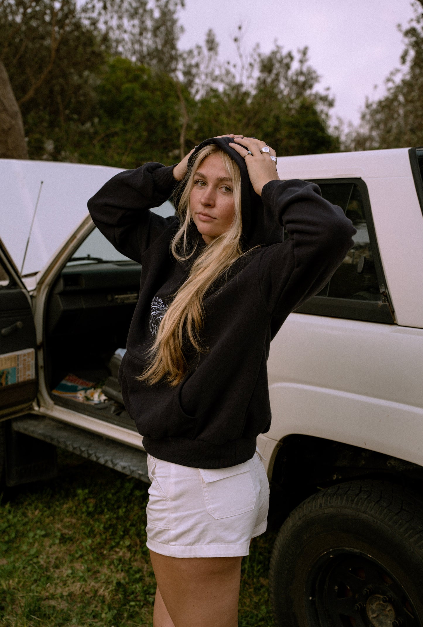 SHORE-LINE * HOODIE