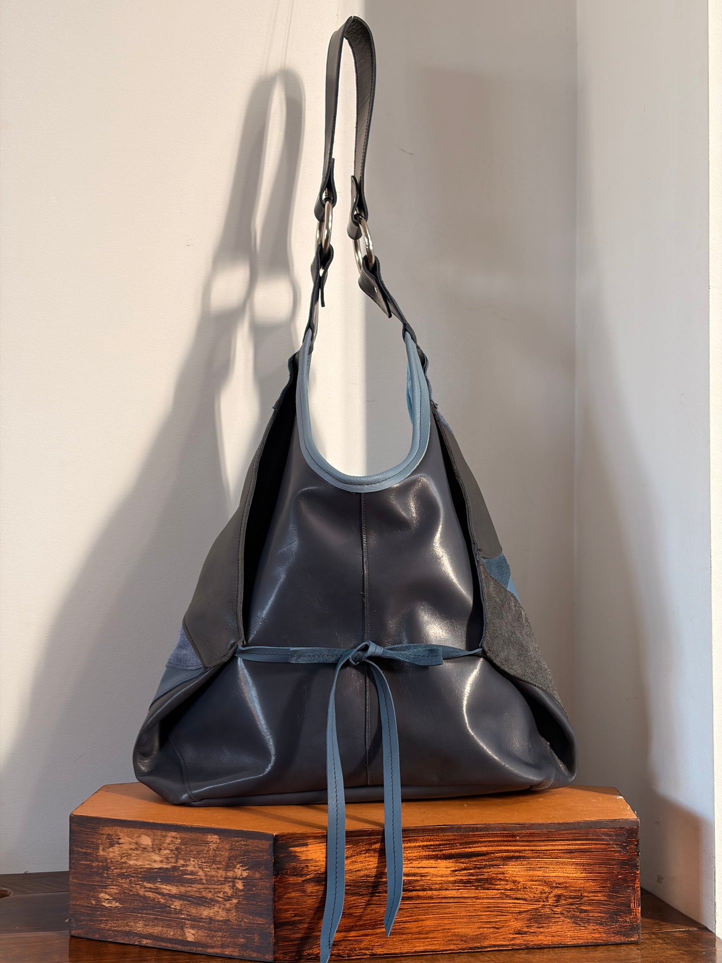 RAY ADJUSTABLE TOTE * MARINA BLUE * PRE-ORDER