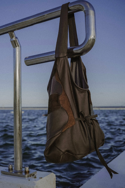 SIGNATURE TOTE * MARINA BLUE